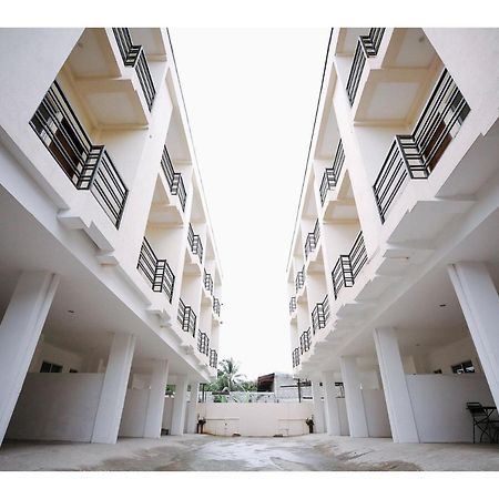 Oyo 789 Abn Residences Bacolod Extérieur photo