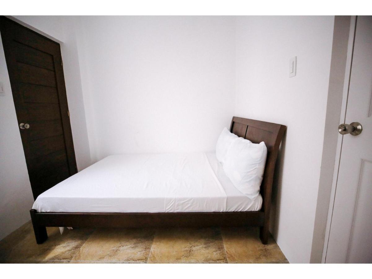Oyo 789 Abn Residences Bacolod Extérieur photo